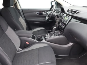 Nissan Qashqai II Crossover 1.2 DIG-T 115KM 2017 Nissan Qashqai 1.2 DIG-T, Salon Polska, zdjęcie 6