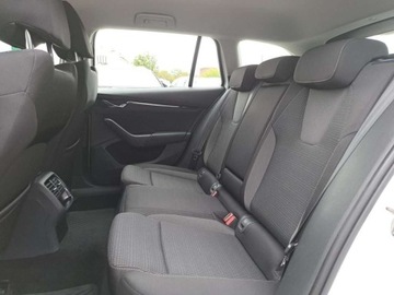 Skoda Octavia IV Scout 1.5 TSI ACT 150KM 2022 Skoda Octavia 1.5 Benzyna 150KM, zdjęcie 15