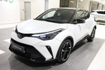 Toyota C-HR I Crossover Facelifting 1.8 Hybrid 122KM 2023 Toyota C-HR, zdjęcie 17