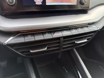 Skoda Octavia IV Liftback 1.5 TSI EVO 150KM 2022 Skoda Octavia Skoda Octavia 1.5 TSI / 150 KM Ambit, zdjęcie 27