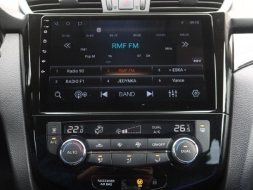 Nissan Qashqai II Crossover 1.2 DIG-T 115KM 2017 Nissan Qashqai 1.2 DIG-T, Salon Polska, zdjęcie 11