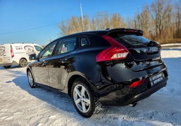 Volvo V40 II Hatchback Facelifting 1.5 T3 152KM 2017 Volvo V40 T3 AUTOMAT 1-Wl Salon Polska 2xOpony 1.5 Benzyna 152KM, zdjęcie 6