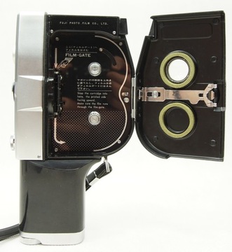 Камера FUJICA SINGLE-8 P1 с крышкой