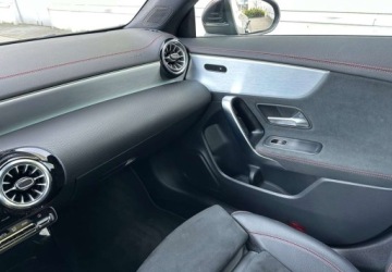 Mercedes CLA C118/X118 2021 Mercedes-Benz CLA Mercedes-Benz CLA 180 d Shooting Brake 8G-DCT AMG Line A, zdjęcie 16