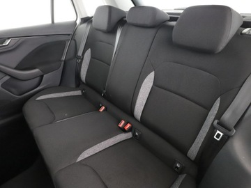Skoda Kamiq Crossover 1.0 TSI 95KM 2019 Škoda Kamiq Skoda Kamiq klima czujniki parkowania, zdjęcie 16