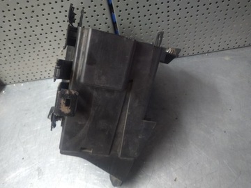 GRAND CHEROKEE WK2 11-13R БАЗА ПРЕДОХРАНИТЕЛЕЙ