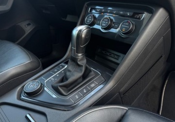 Volkswagen Tiguan II SUV 2.0 TDI 190KM 2018 Volkswagen Tiguan 4x4 2,0 190ps Kamera FullLed Blis Pano Skora Alu19 Max o, zdjęcie 36