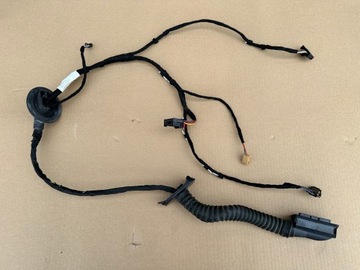 AUDI Q3 83A INSTALACE SVAZEK DVEŘE PRAVÝCH ZADNÍCH 83A971688A