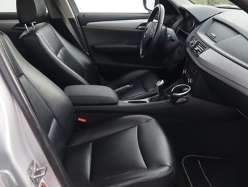 BMW X1 E84 Crossover sDrive20d 177KM 2009 BMW X1 sDrive20d, 174 KM, Skóra, Klima, zdjęcie 8