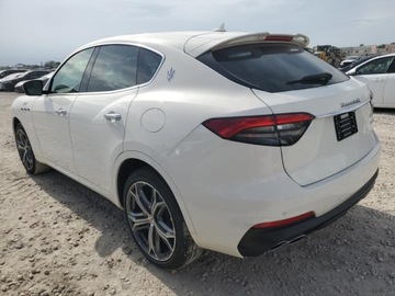 Maserati Levante 2022 Maserati Levante Base 2022 3.0l 3.0 Benzyna 345KM, zdjęcie 1