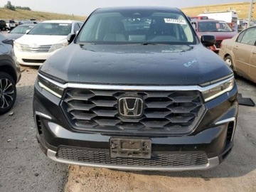 Honda Pilot II 2023 Honda Pilot 2023, 3.5L, 4x4, po gradobiciu 3.5 Benzyna 285KM, zdjęcie 2