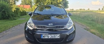 Kia Rio III Hatchback 3d 1.2 DOHC CVVT 85KM 2014 Kia Rio Kia Rio 1.2 Attract 1.2 Benzyna 85KM, zdjęcie 1