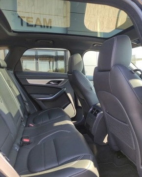 Jaguar F-Pace SUV Facelifting 2.0 P 249KM 2022 Jaguar F-Pace Jaguar F-pace 2.0 I4 250 PS AWD Auto R Dynamic SE 2.0 Benzyna, zdjęcie 15