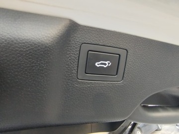 Hyundai Grand Santa Fe SUV 2.2 CRDi 197KM 2015 HYUNDAI GRAND SANTA FÉ 2.2 CRDi 197KM, 7 Miejsc, 4x4, Bogate wyposażenie, zdjęcie 6