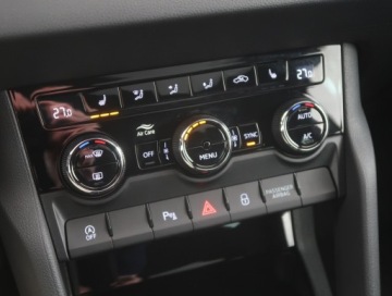 Skoda Karoq Crossover Facelifting 2.0 TSI 190KM 2022 Skoda Karoq 2.0 TSI, Salon Polska, 1. Właściciel, zdjęcie 10