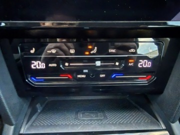 Volkswagen Passat B8 Variant Facelifting 2.0 TDI SCR 150KM 2023 Volkswagen Passat Variant 2.0 TDI 150KM 2023 DSG7, zdjęcie 39