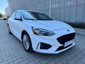 Ford Focus IV Hatchback 1.5 EcoBoost 150KM 2019 Ford Focus Full LedNaviAsystent ParkowaniaST-LINEFull OpcjaORYGINALNY LAKI, zdjęcie 2
