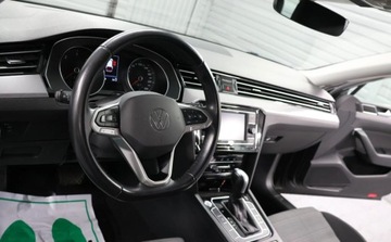 Volkswagen Passat B8 Variant Facelifting 2.0 TDI SCR 150KM 2021 Volkswagen Passat VAT 23 DSG , El.reg. Foteli, Czujniki PT, Tempomat , Gwa, zdjęcie 6
