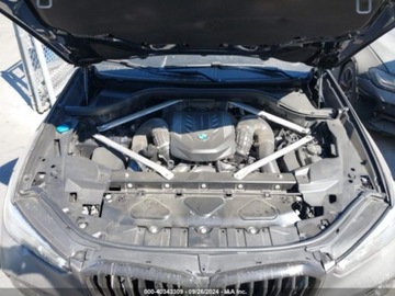 BMW X5 G05 2023 BMW X5 M50I 2023 4.4l 4.4 Benzyna 523KM, zdjęcie 7