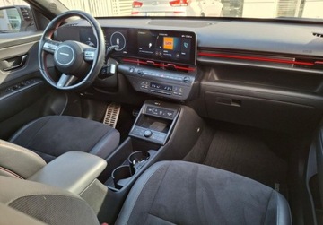 Hyundai Kona I Crossover Facelifting 1.6 T-GDI 198KM 2023 Hyundai Kona Hyundai Kona 1,6 198KM, Salon Polska, N-Line, Gwarancja 2028r., zdjęcie 13