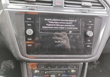 Volkswagen Tiguan II SUV Facelifting 1.5 TSI 150KM 2022 Volkswagen Tiguan 2022r, 1.5 Benzyna. AUT. Uszkodzony.Poobijany. Jezdzi. V, zdjęcie 14