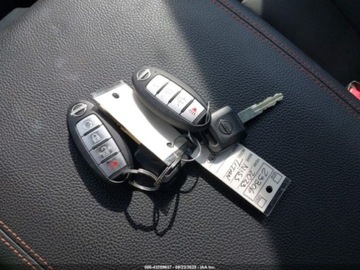 Nissan Titan 2023 Nissan Titan 2023 Nissan Titan 4x4 Crew Cab PRO-4X 5.6 Benzyna 400KM, zdjęcie 13