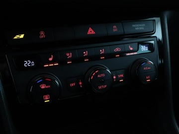 Seat Leon III CUPRA 5d Facelifting 2.0 TSI Start&amp;Stop 290KM 2019 Seat Leon automat 290KM full LED panorama DCC, zdjęcie 29