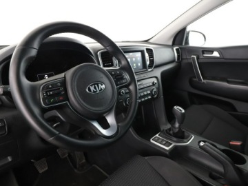 Kia Sportage IV SUV 1.6 GDI 132KM 2017 Kia Sportage navi klima auto czujniki parkowania, zdjęcie 13