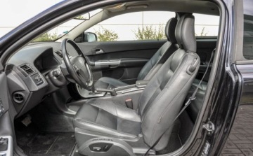 Volvo C30 Hatchback 3d 2.0 D4 177KM 2010 Volvo C30 2,0d (177KM) Automat Skory Lift Bezwypadkowy 2.0 Diesel 177KM, zdjęcie 6