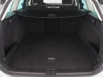 Volkswagen Passat B8 Variant 1.4 TSI BlueMotion Technology ACT 150KM 2016 Volkswagen Passat Comfortline 150KM navi PDC, zdjęcie 19