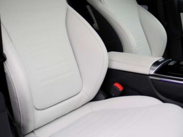 Mercedes GLC C254/X254 Coupe 2.0 220d 197KM 2026 MERCEDES-BENZ GLC 220 d 4-Matic AMG Line 2.0(197KM) 2026, zdjęcie 5