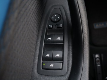 BMW X1 F48 2018 BMW X1 sDrive18i, Salon Polska, Automat, Navi, zdjęcie 24