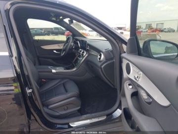 Mercedes GLC C254/X254 2022 Mercedes-Benz GLC 300, 2022r., 4x4, 2.0L 2.0 Benzyna 255KM, zdjęcie 6