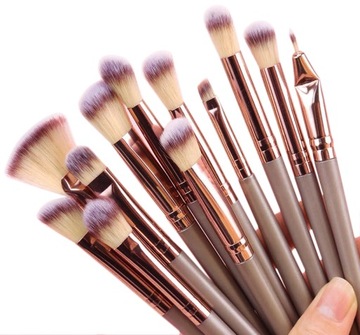 НАБОР КИСТЕЙ для макияжа 12 шт. КИСТИ ДЛЯ МАКИЯЖА