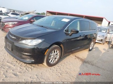 Chrysler Voyager V 2022 Chrysler Voyager 2022 r., 3,6L LX 3.6 Benzyna 287KM, zdjęcie 2