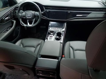 Audi Q8 2019 Audi Q8 2019, 3,0L, 4x4 3.0 Benzyna 335KM, zdjęcie 6