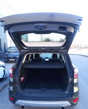 Ford Kuga II SUV Facelifting 1.5 EcoBoost 150KM 2018 Ford Kuga Salon Polska, Serwis ASO, Nowy rozrzad i pompa wody 1.5 Benzyna, zdjęcie 16