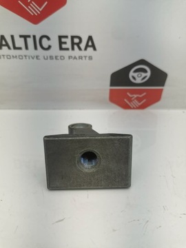 BMW 4 F32 F33 2018 PANT HORNÍ DVEŘE