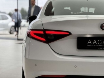 Alfa Romeo Giulia II Sedan Facelifting 2.0 Turbo 200KM 2022 Alfa Romeo Giulia Sprint Kamera cofania Android Auto Nawigacja Salon P, zdjęcie 36
