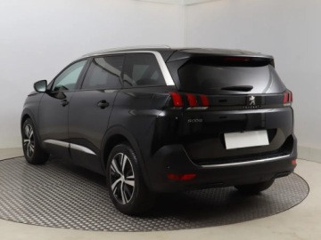 Peugeot 5008 II Crossover 1.2 PureTech 130KM 2019 Peugeot 5008 PureTech 130, Salon Polska, zdjęcie 3
