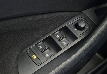 Skoda Kamiq Crossover 1.5 TSI 150KM 2022 Skoda Kamiq Niski przebieg- Tempomat - Virtual Cockpit - Panoramiczny szkl, zdjęcie 14