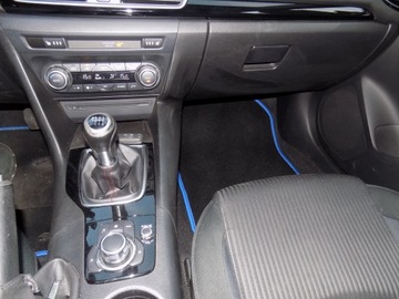 Mazda 3 III Hatchback  2.2 SKYACTIV-D 150KM 2014 MAZDA 3 2,2 D 150 KM, zdjęcie 12