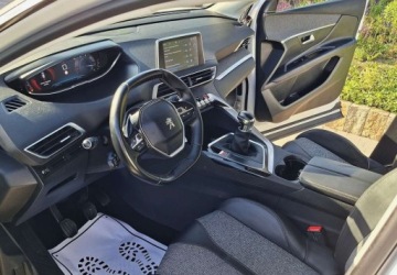 Peugeot 3008 II Crossover 1.5 BlueHDI 130KM 2018 Peugeot 3008 Peugeot 3008 1.5 Diesel 130KM, zdjęcie 8
