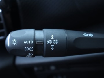 Citroen C4 III SUV 1.5 BlueHDi 110KM 2022 Citroen C4 1.5 BlueHDi, Salon Polska, Serwis ASO, zdjęcie 15