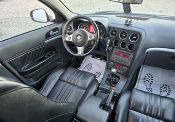 Alfa Romeo 159 Sedan 1.9 JTDM 16v 150KM 2007 Alfa Romeo 159 Sliczna 1.9 JTDm Diesel 150KM Bogata Wersja ORYGINAL Zadban, zdjęcie 4