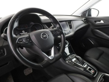 Opel 2019 Opel Grandland X 1.6T PHEV 4x4 Navi Tempomat, zdjęcie 13