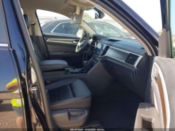 Volkswagen 2023 Volkswagen Atlas 2.0T SE WTechnology 2023 2.0 Benzyna 235KM, zdjęcie 9