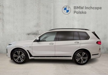 BMW X7 SUV Facelifting 3.0 40d 352KM 2025 BMW X7 BMW X7 xDrive40d M Sport Biala Perla 352 KM G07 2025 3.0, zdjęcie 1