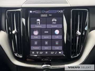 Volvo XC60 II 2025 Volvo XC 60 B5 B AWD Plus Dark | Serwis ASO | Harm, zdjęcie 16