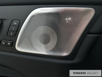 Volvo XC60 II 2024 Volvo XC 60 XC60 T6 Plug-In Hybrid AWD 455KM aut B, zdjęcie 17